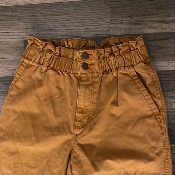 Stylish Brown High-Waisted Pants - Picture 6 of 7